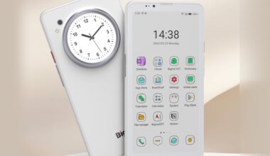 The $519 E-Ink Phone Hiding an LCD on Its Back