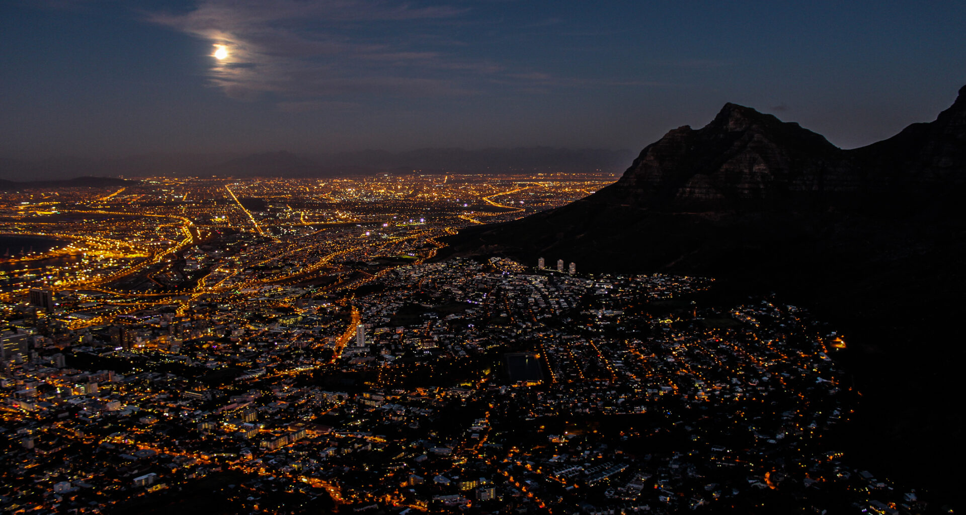 Full Blue Moon over Cape Town coming, but is it really blue?