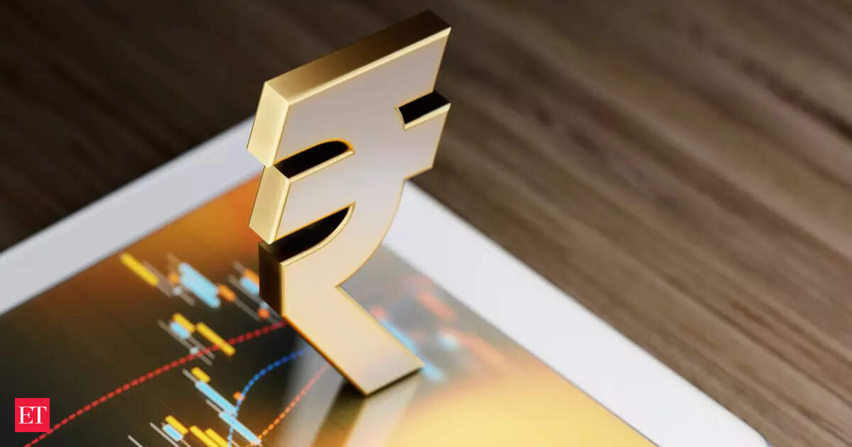 India considering steps to control CAD amid Rupee, export pressure: Piyush Goyal