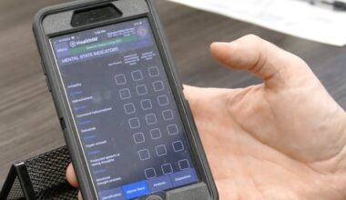 More B.C. Mounties getting access to tool for assessing mental health calls