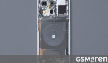 Xiaomi 17 Max gets disassembled on video
