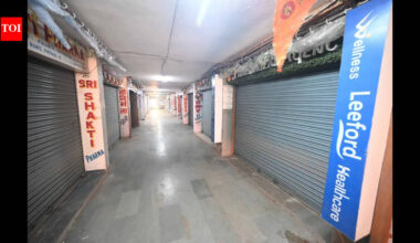 People struggle to buy medicines | Patna News