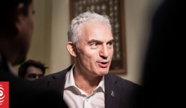 Former Labour minister Stuart Nash switches to NZ First
