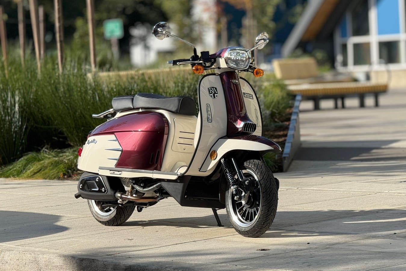 Ride Review: Royal Alloy Grand Prix 300s Motor Scooter