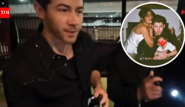 Nick Jonas melts hearts as fans spot phone wallpaper with photo of Priyanka Chopra and daughter Malti Marie - WATCH |