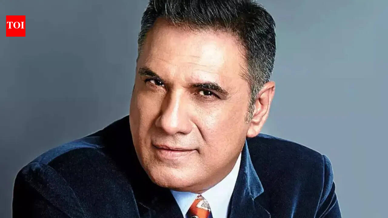 Boman Irani applauds Ram Charan's down-to-earth nature, Says 'Peddi' is bigger than the trailer reveals | Hindi Movie News