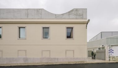 Captain's House / Miguel Marcelino