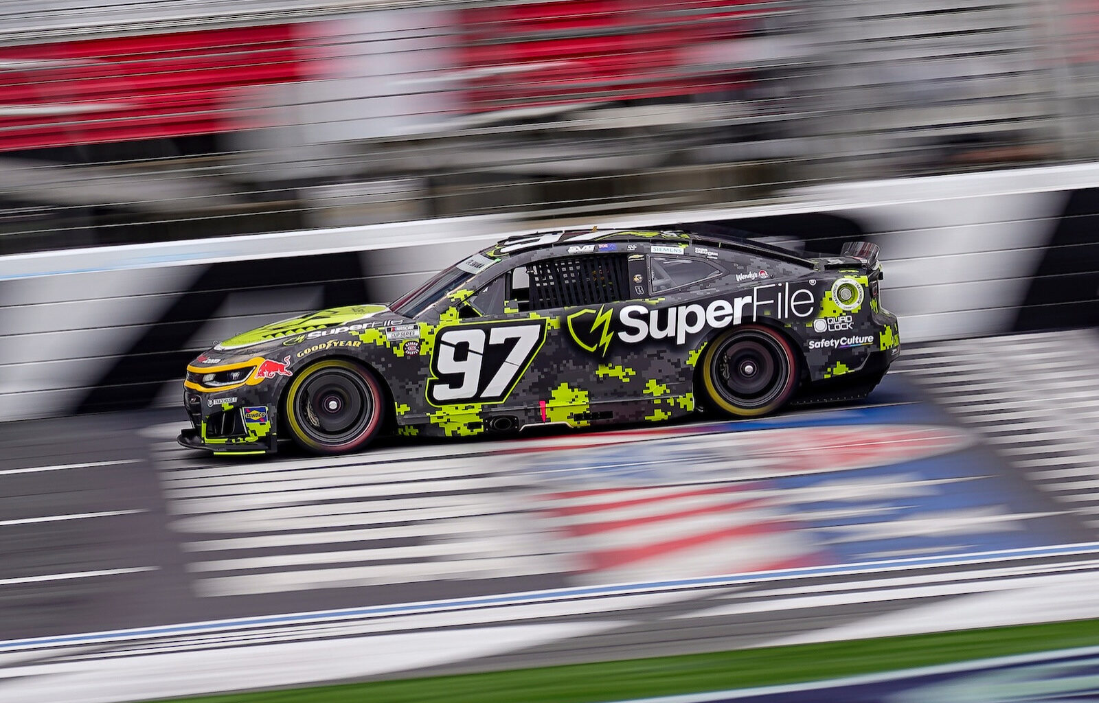 SVG ‘filthy’ with himself over race-defining Coca-Cola 600 mistake