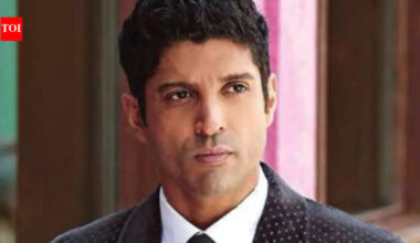 Don 3: Farhan Akhtar in talks to play Pakistani cricketer in Aamir Khan’s next film amid 'Don 3' FWICE row with Ranveer Singh |