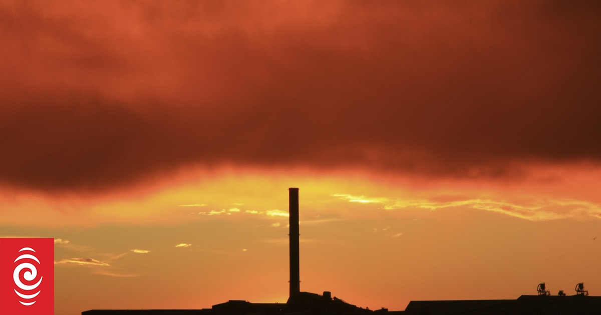 Contact signs deal to get Line 4 potline at Tiwai Point aluminium smelter restarted