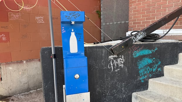 City's cut to bottled water budget leaves gap as demand grows, Saskatoon advocate says