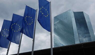 ECB warns fiscal, geopolitical risks 'underestimated' by markets