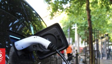 How much more does it cost to insure an electric vehicle?