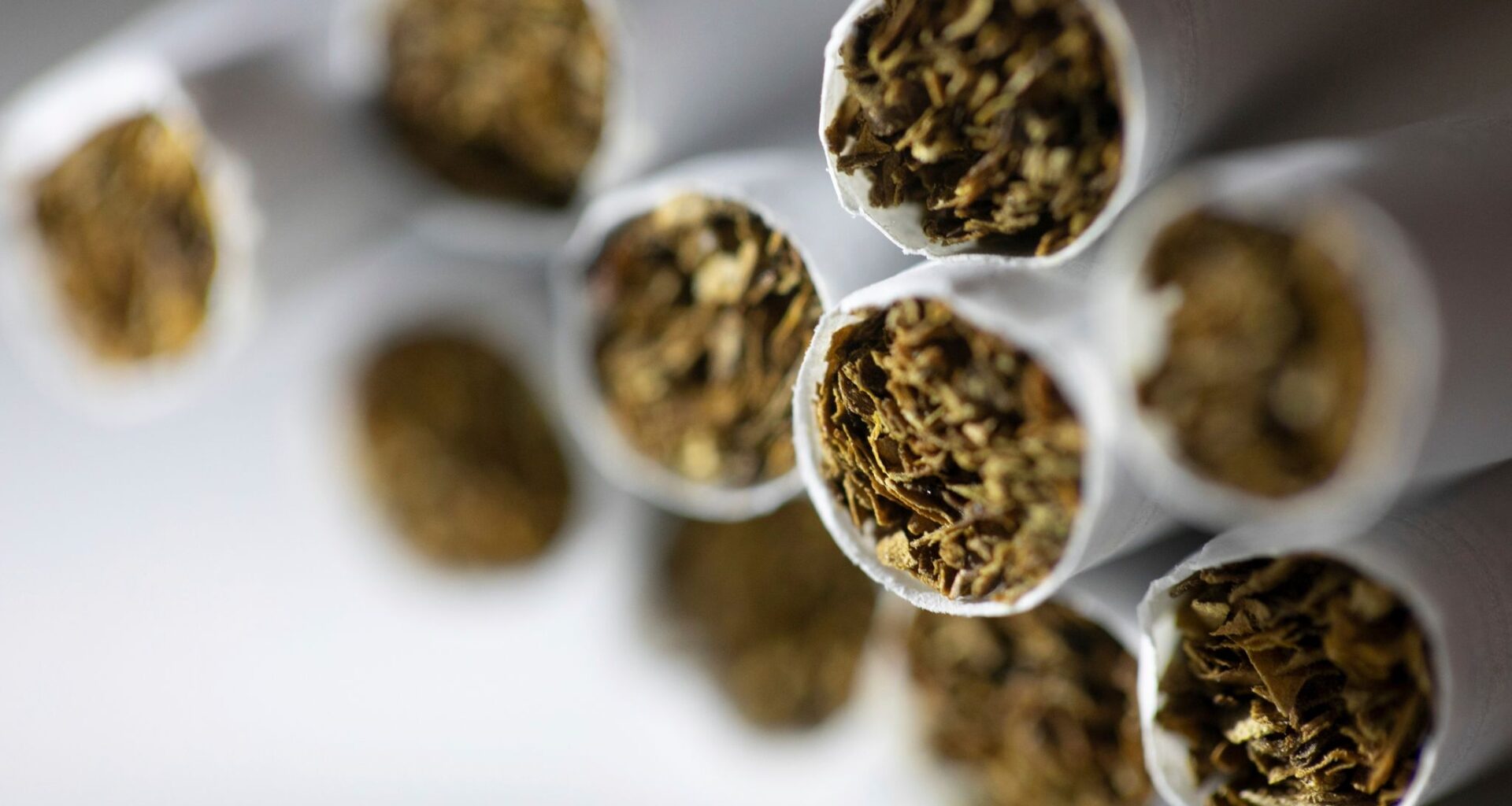 US adult cigarette smoking rate hits another all-time low