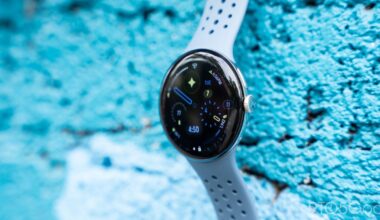 Someone allegedly found a Pixel Watch 5 in the ocean