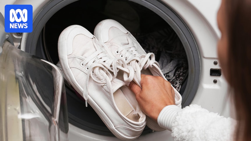 How to clean your sneakers in a washing machine