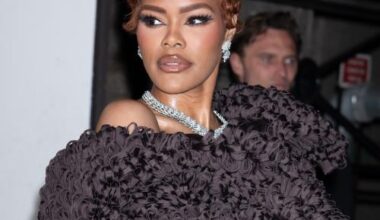 Teyana Taylor walks off stage after teleprompter failure at Billboard Women in Music Awards - Music News