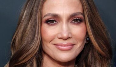 Jennifer Lopez on being single: 'I should have done it sooner' - Music News