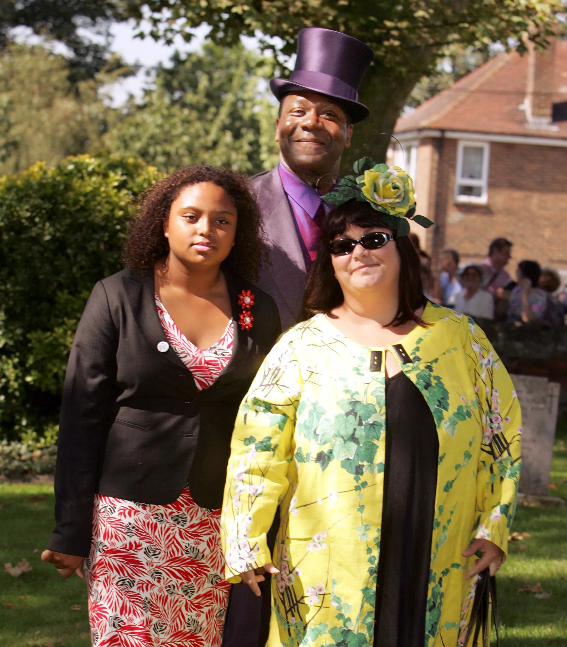 THE WEDDING OF JOOLS HOLLAND AND CHRISTABEL MCEWEN, ST. JAMES'S CHURCH, COOLING, KENT, BRITAIN - 30 AUG 2005