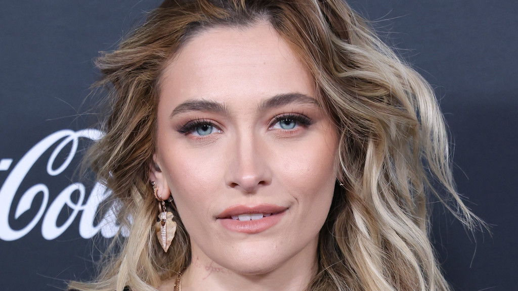Paris Jackson insists relationship with Michael Jackson is 'no one's business'