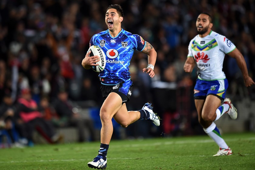 May 10, 2014: Shaun Johnson try-bound as One New Zealand Warriors beat Canberra 54-12 in their last match at Eden Park.