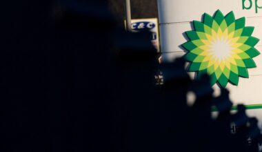 States should tax windfall oil profits to fund their way out of crisis | Renewable Energy