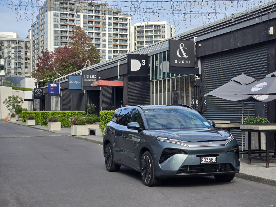 BYD Sealion 8 Premium AWD.