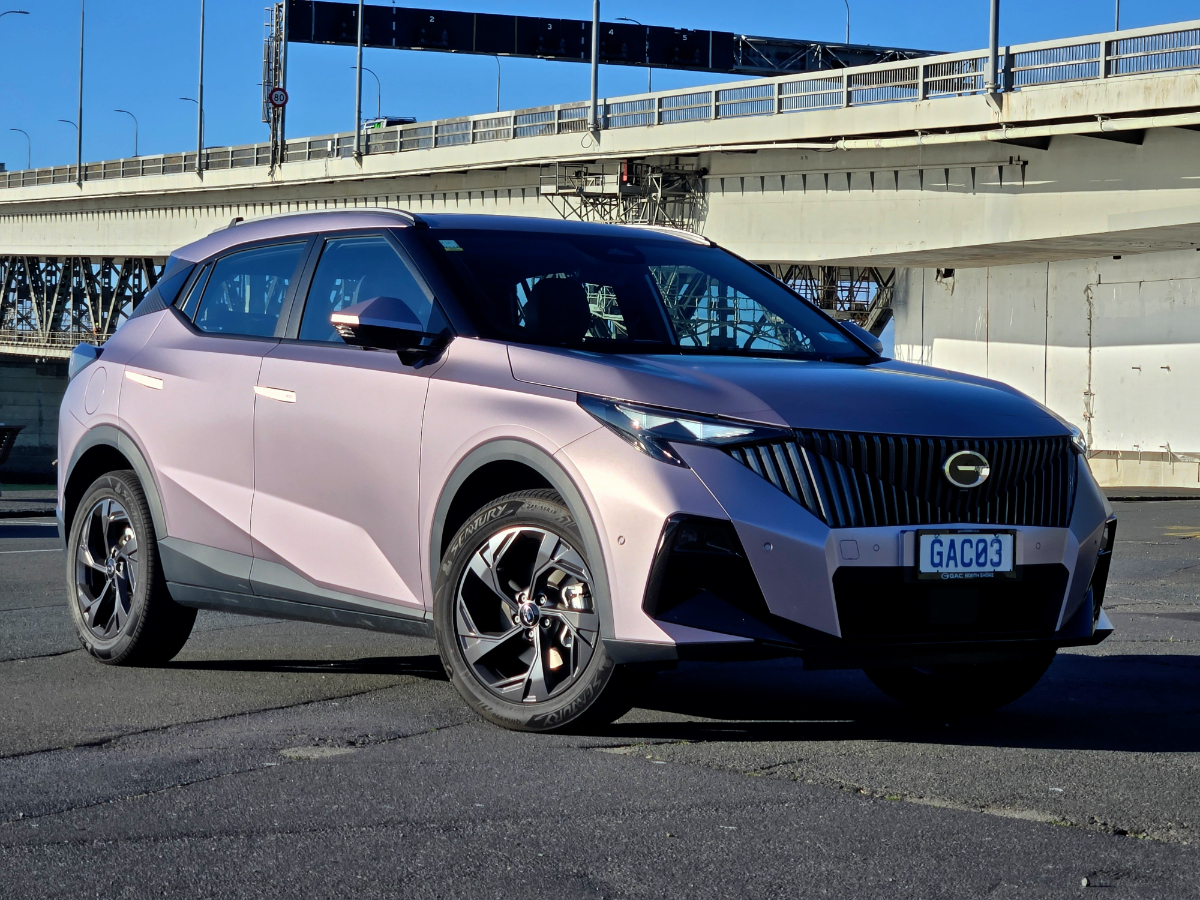 GAC Emzoom first drive: commitment and combustion