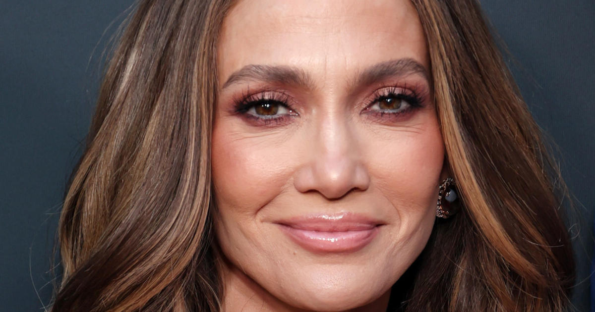 Jennifer Lopez on being single: 'I should have done it sooner'