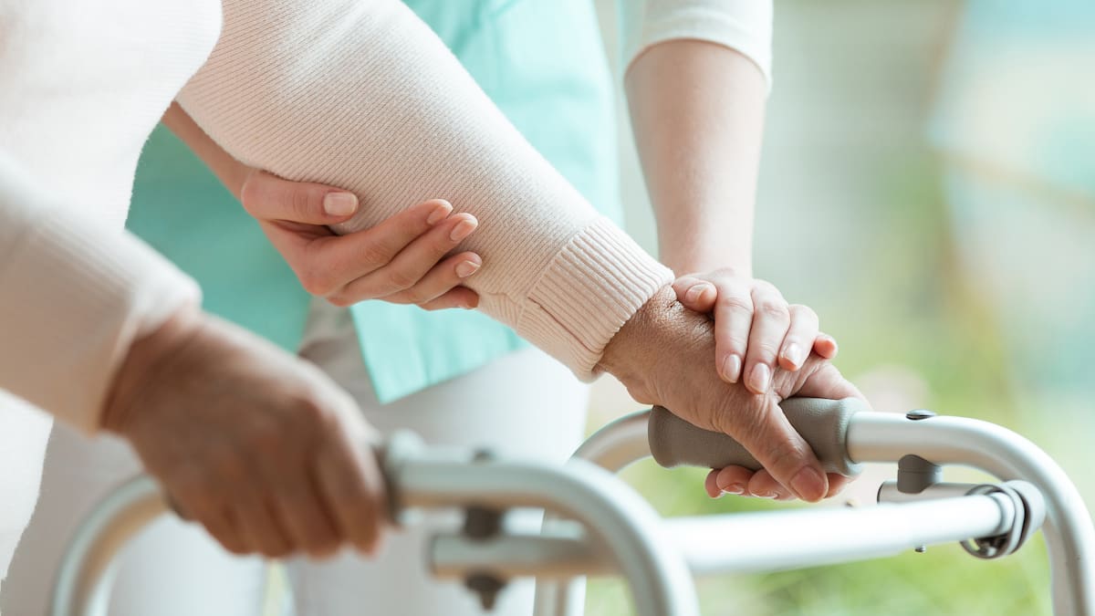 Invercargill enrolled nurse censured for slapping dementia resident
