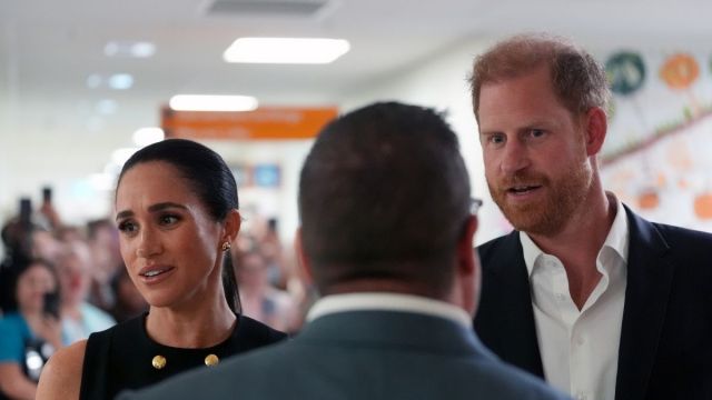 Meghan Markle Allegedly Distancing Herself From Prince Harry’s ‘Chaos’