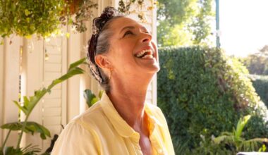 I’m 50 years old and have just $300,000 in savings but a house worth $5 million. Can I take an early retirement?