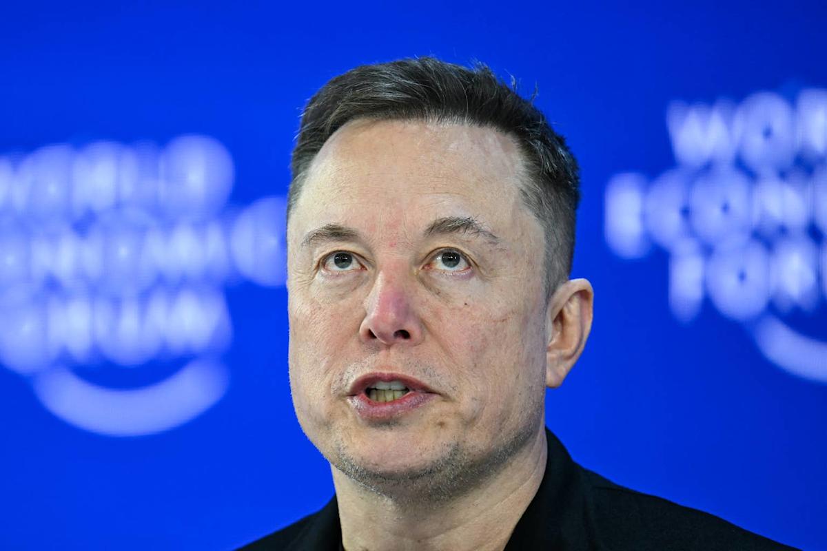 Elon Musk announces new base on Moon
