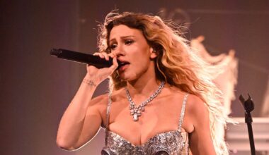 Slayyyter Makes TV Debut on ‘Tonight Show’ Performing Dance