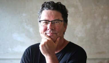 James Valentine memorial LIVE: Influential ABC broadcaster and musician farewelled at Sydney Town Hall
