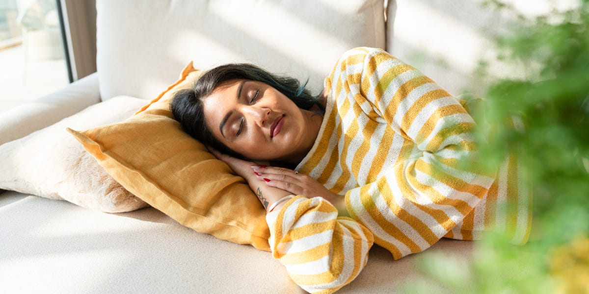 Scientists Say Curbing This Sleep Habit May Lower Mortality Risk