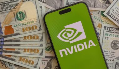 As Nvidia, Oracle And Amazon Pour Billions Into AI, Wall Street Is Quietly Hedging For Trouble