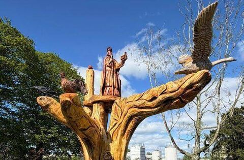 Stunning tree sculpture in Laois community garden - News