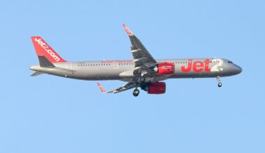 ‘Chaos’ after Jet2 pilot suffers heart attack during flight
