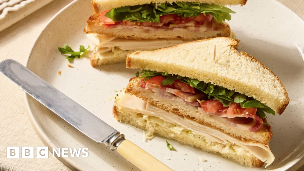 Posh sandwich has more salt than nearly five cheeseburgers, campaigners say - BBC