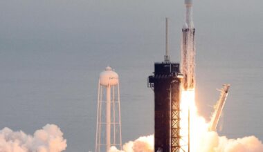 Why SpaceX defies valuations | Semafor