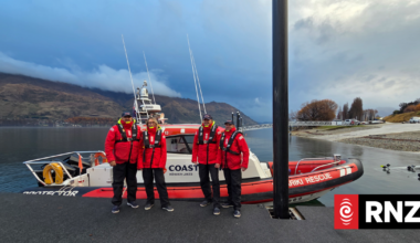 Night rescue: Boatie found clinging to cushion in icy Lake Wanaka