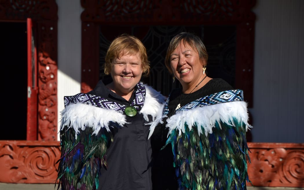 Josephine Davis (Ngāti Manu, Ngāti Whātua Ōrākei) becomes the first Māori Head of School of Nursing, taking over from Julia Stark (pictured left).