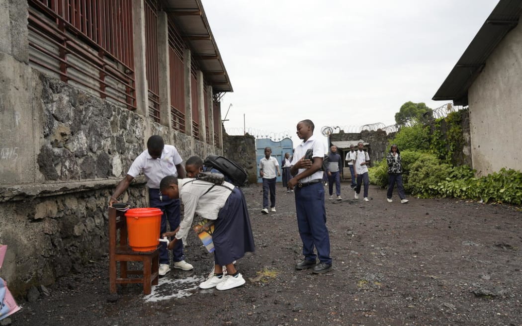 Following the declaration of the Ebola outbreak in the DRC on May 15, 2026, the VISOKE school in Goma has strengthened hygiene measures, including handwashing, to protect its students.