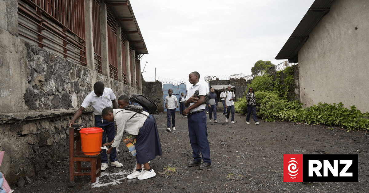 DRC in 'climate of uncertainty and fear' Ebola outbreak spreads
