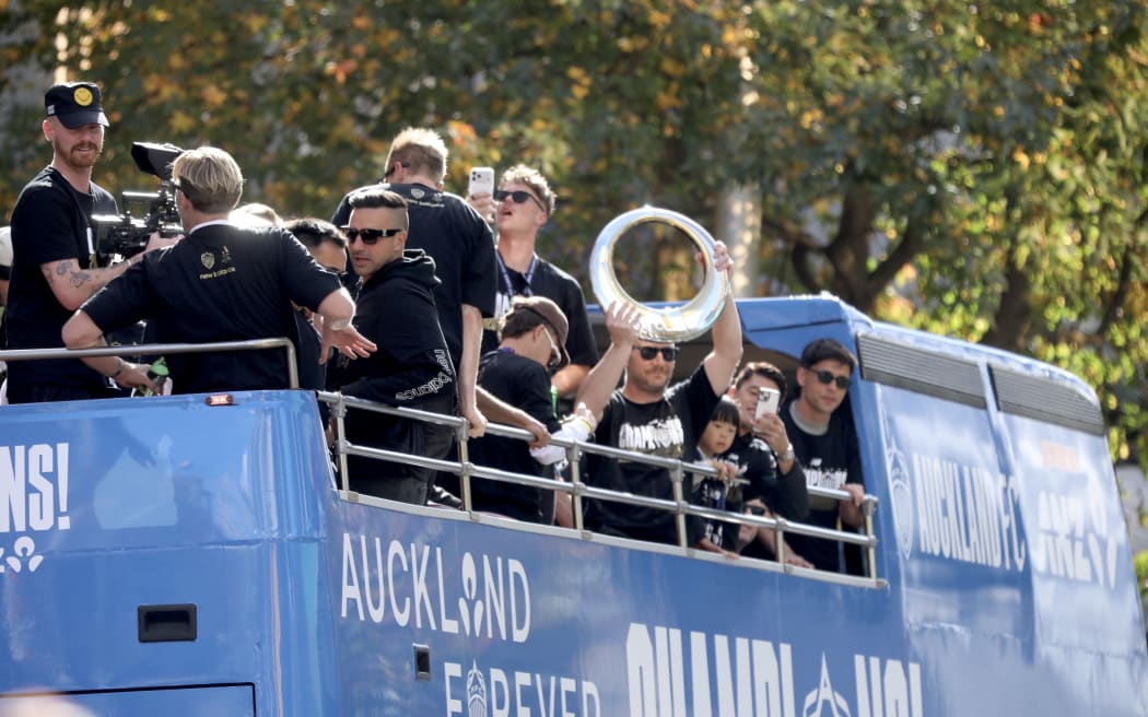 FC FAN PARADE