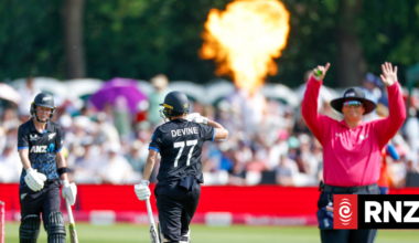 White Ferns recover from nightmare start to win second England T20
