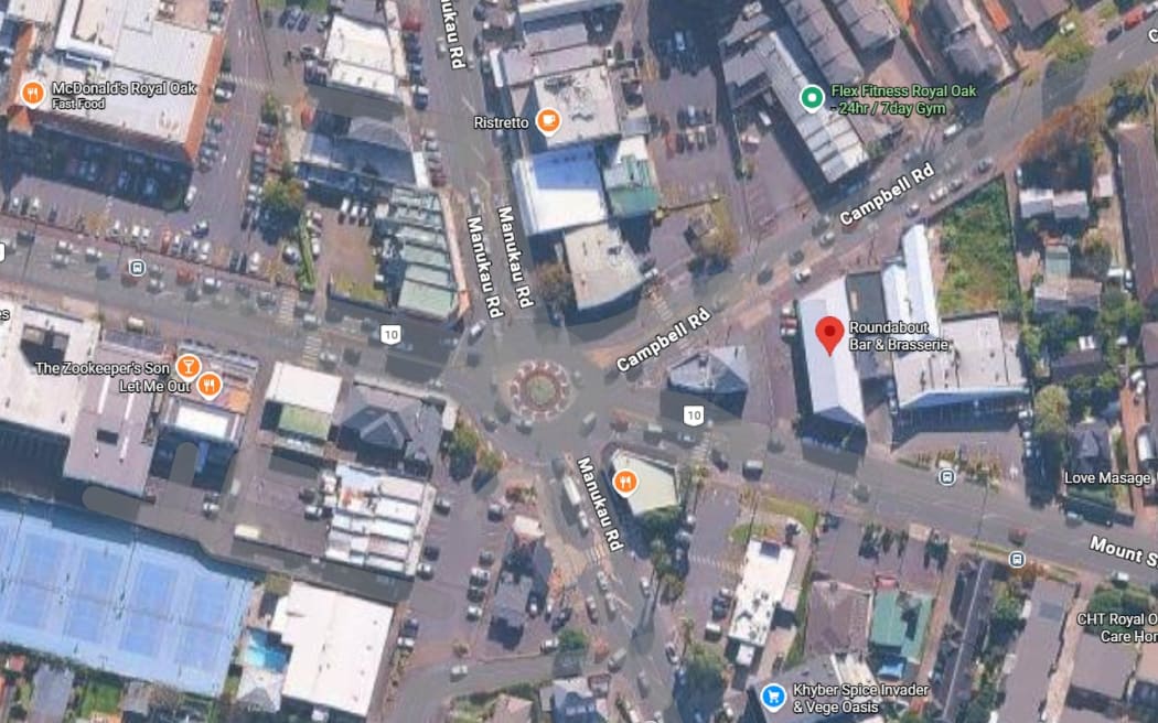 The Royal Oak roundabout