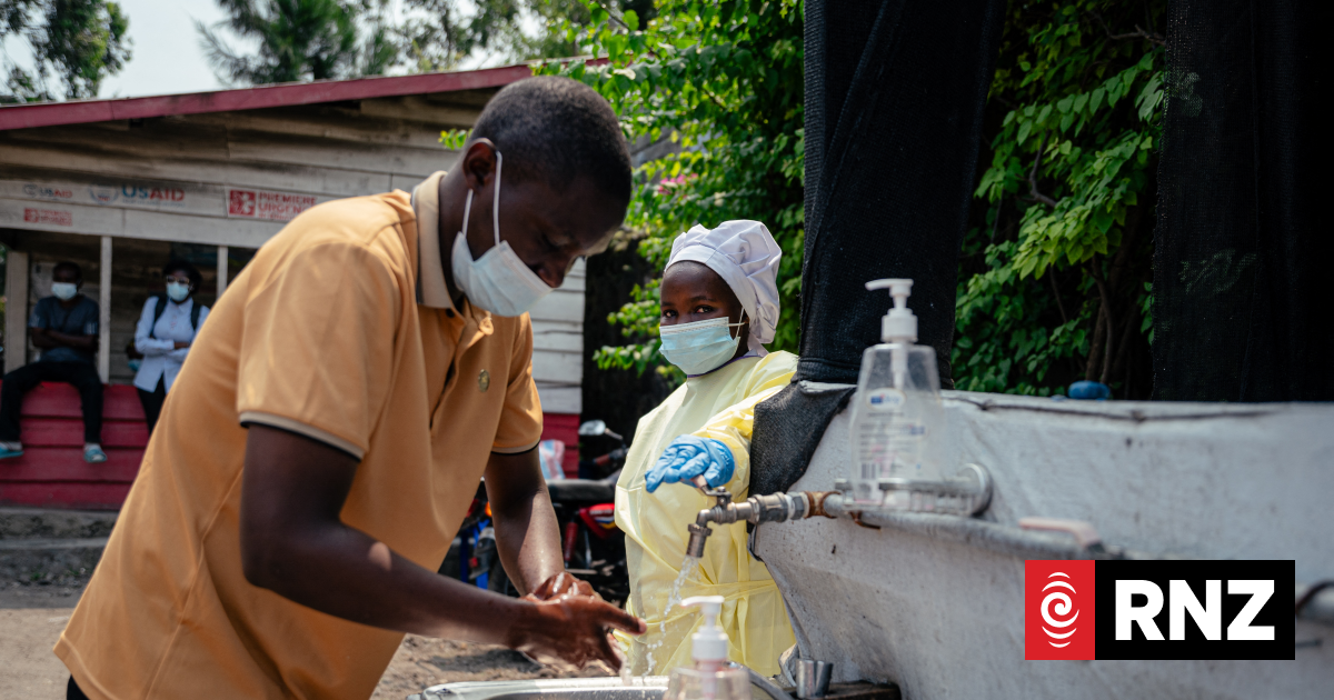 Ebola deaths in eastern Congo rise to 131, WHO voices deep concern