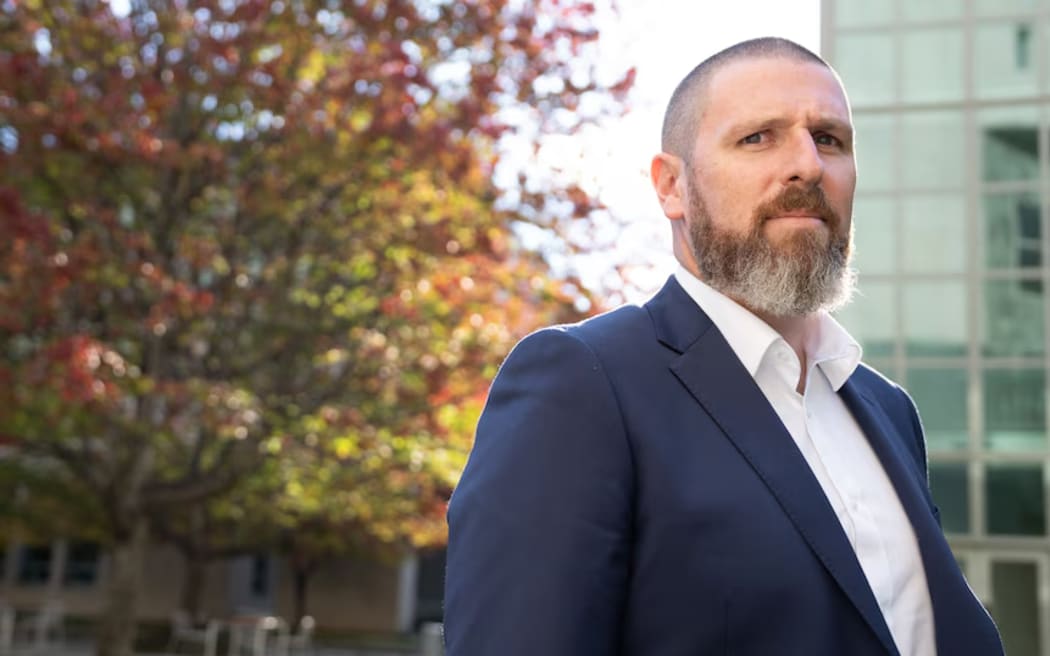 Lee McLean is looking to turn Australia's wine oversupply into an opportunity. (ABC News: Matt Roberts)